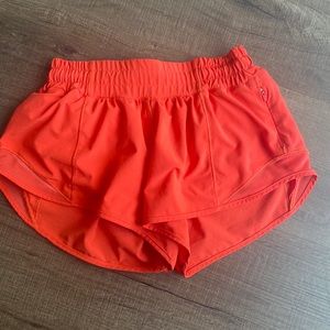 Lululemon Hotty Hot 2.5